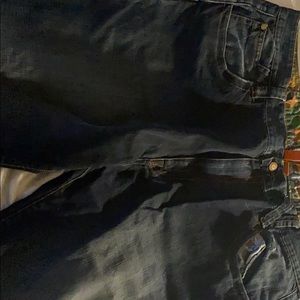 Five pointz means jeans